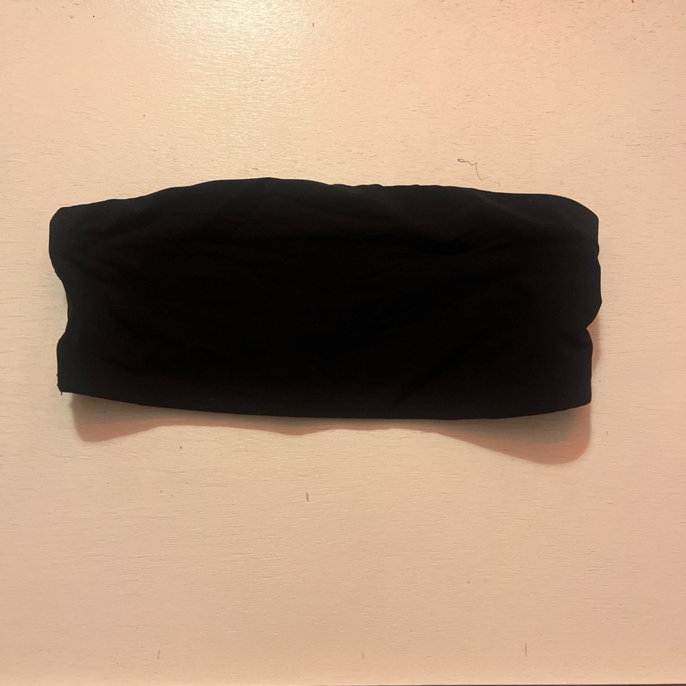 Black mini crop top